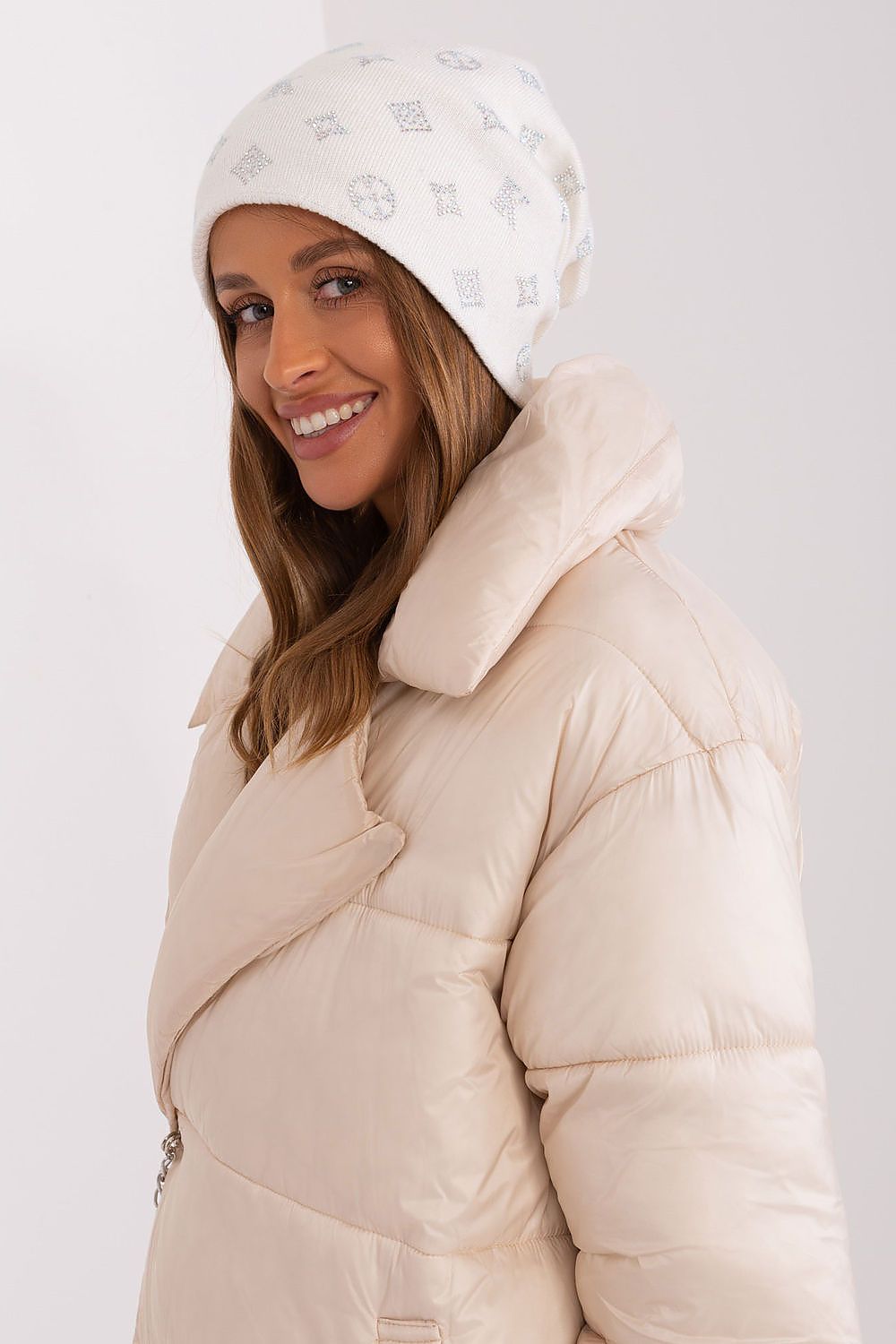 Bonnet model 189914 AT