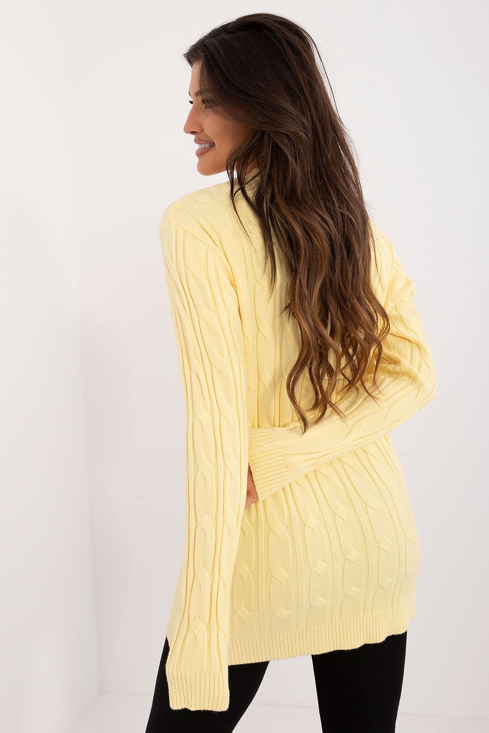 Chandail model 199535 AT