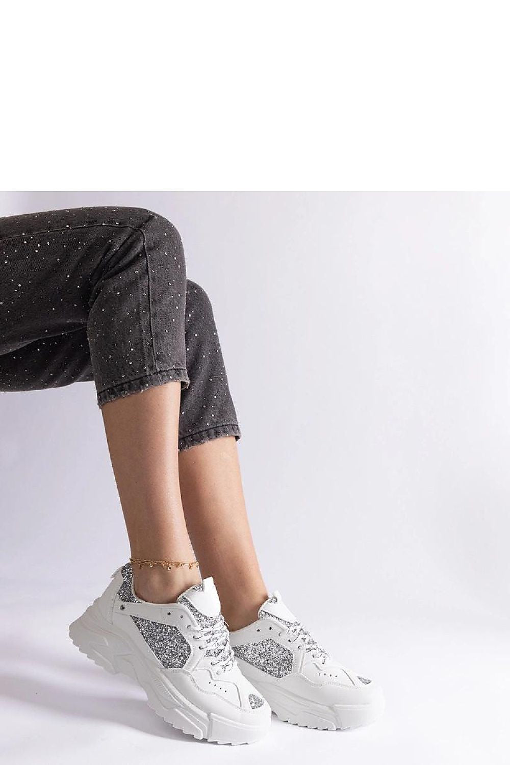 Baskets model 207177 Solea