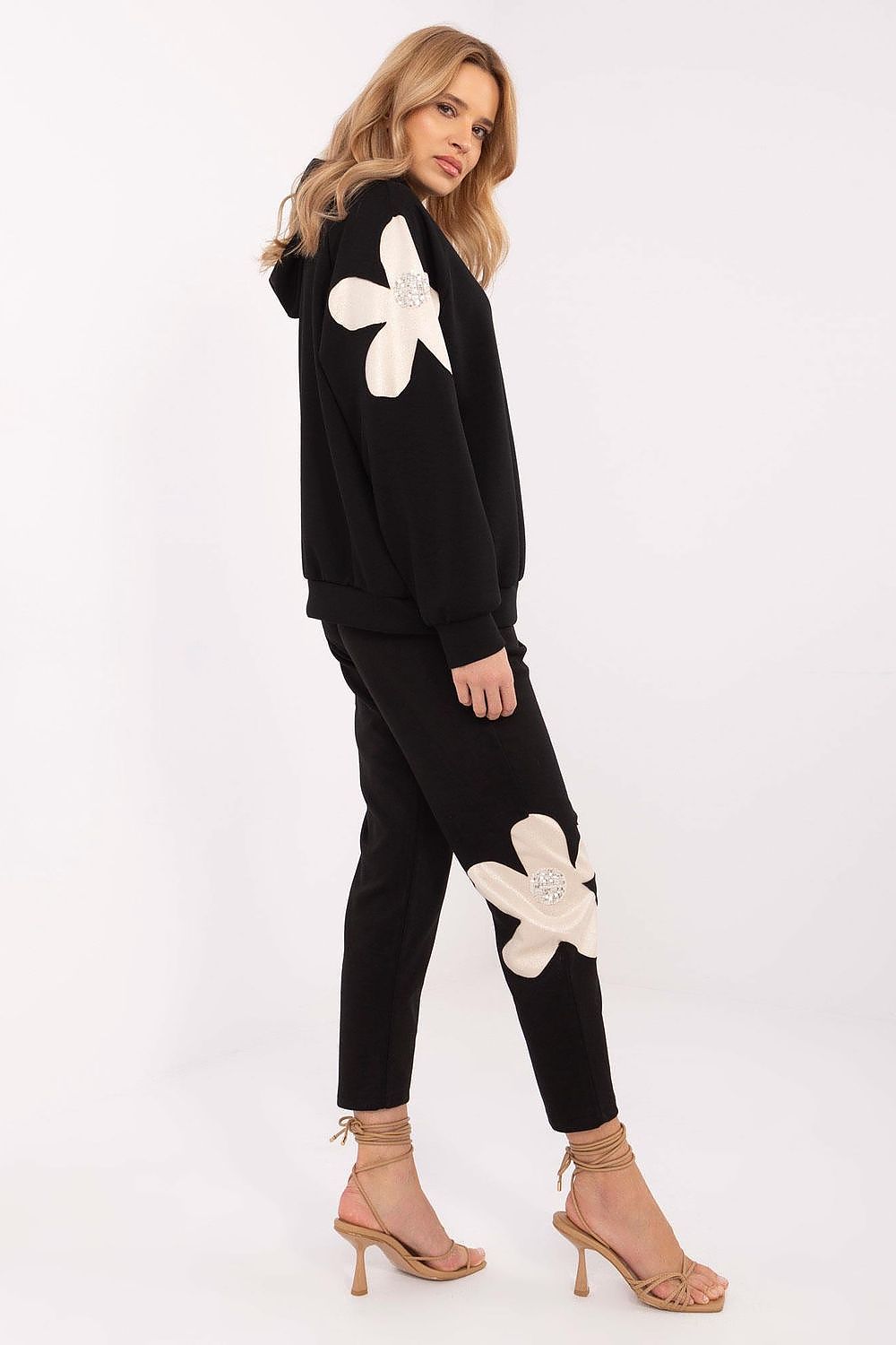 L`ensemble model 208150 Italy Moda