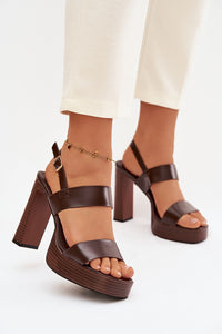 Sandales à talons Step in style