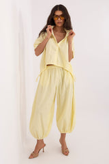 Pantalon en velours côtelé model 226226 Italy Moda