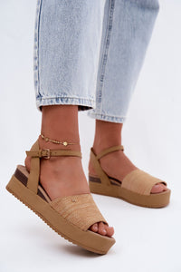 Cothurnes Step in style