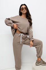 L`ensemble model 231250 Rue Paris