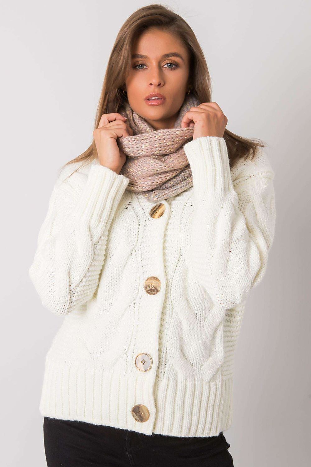 Châle model 161162 AT