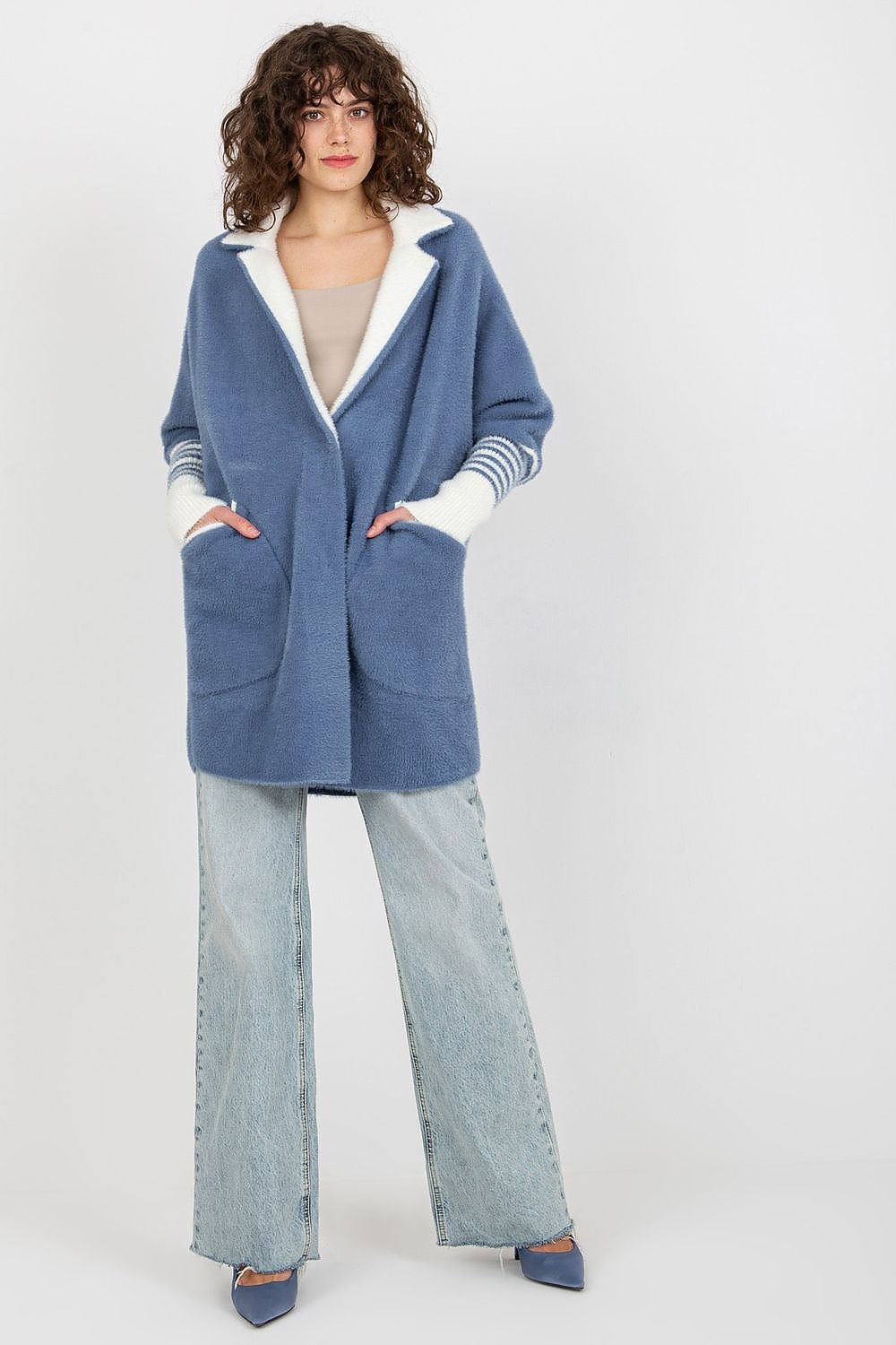 Manteau model 175713 MBM