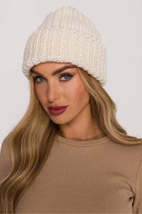 bonnet beanie femme écru maille côtelée épaisse revers plié larges côtes coupe ajustée extensible chaud hivernal