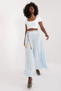 pantalon palazzo femme viscose bleu pastel taille haute large fluide tombé léger ceinture tressée pompons perles