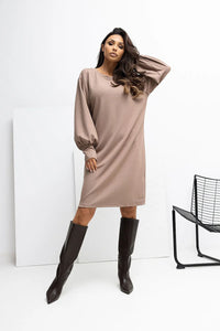 robe sweat femme mi longue coupe droite maille jersey douce taupe encolure ronde manches ballon longues poignets resserrées