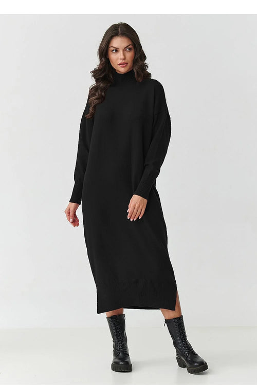 robe pull midi col roulé noir oversize manches longues coupe droite tricot viscose PBT nylon bords côtes fentes latérales polyvalente