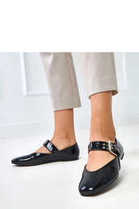 ballerines vernis noir bout carré bride empeigne large boucle métallique plat talon confort cuir écologique semelle intérieure durable élégante polyvalente