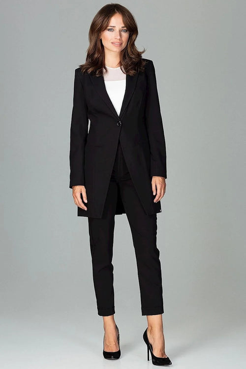 Blazer femme en tissu noir élégant et ajusté parfait pour un look professionnel chic