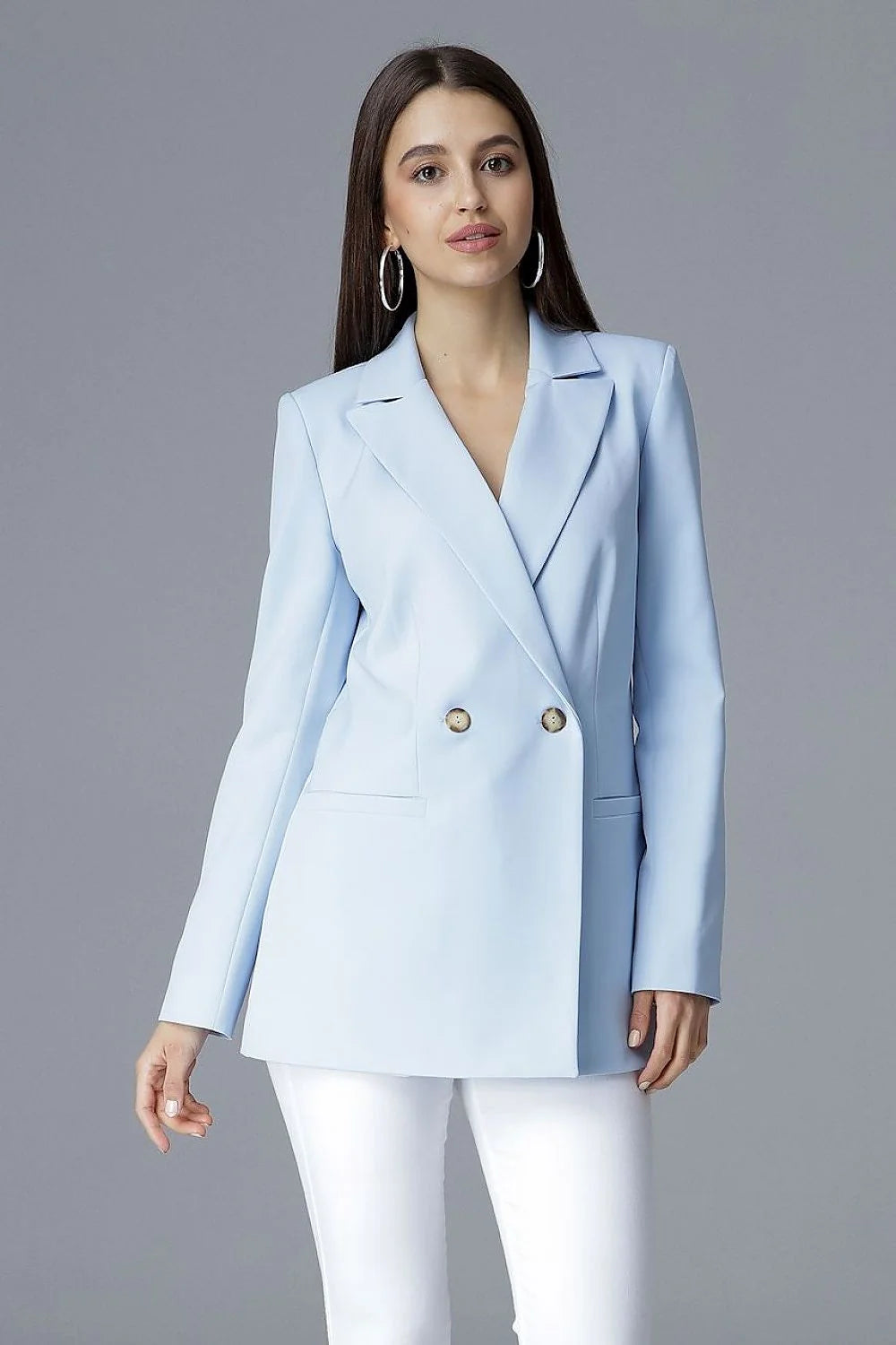 Blazer femme tissu classique élégant bleu clair boutons dorés coupe ajustée mode féminine sophistiquée