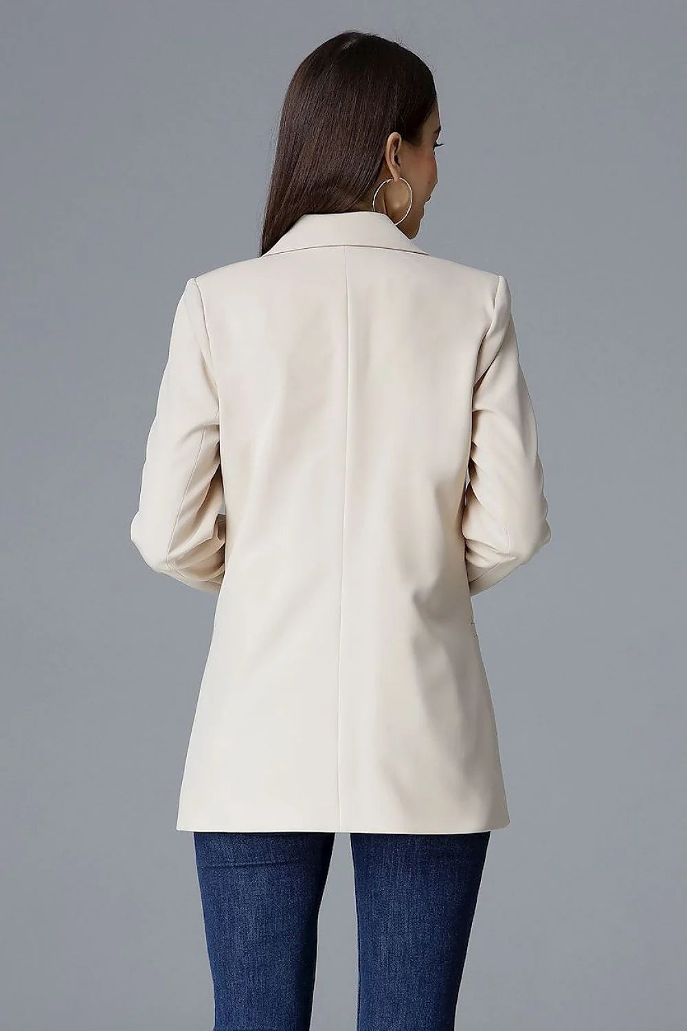 Blazer femme tissu classique élégant bleu clair boutons dorés coupe ajustée mode féminine sophistiquée