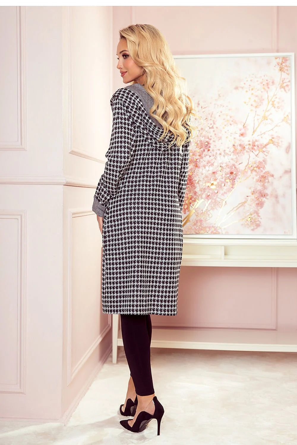 Cardigan long en tissu jacquard moderne à imprimé architectural pour style décontracté et élégant femmes