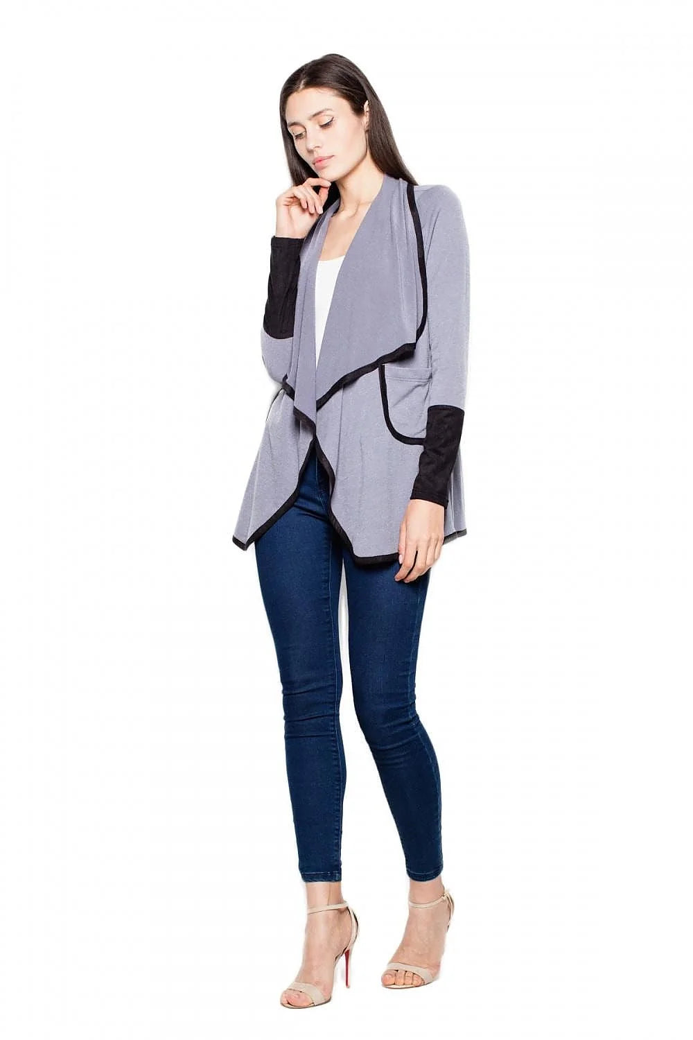 Cardigan Venaton laine mérinos chic élégant pour femmes recherchant confort style intemporel garde-robe essentielle