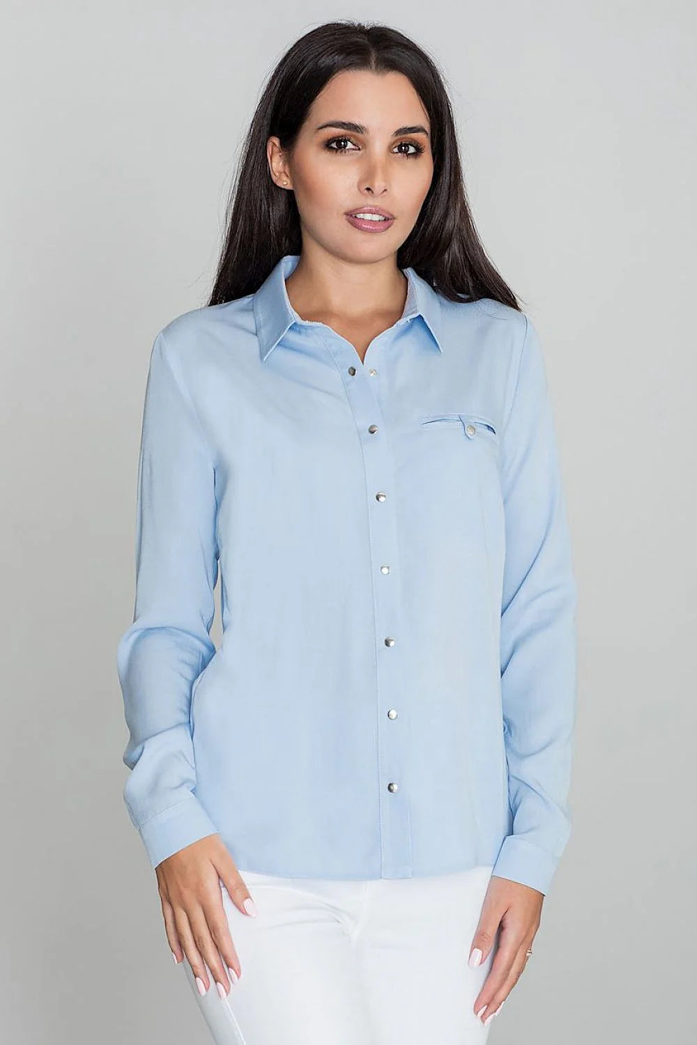 Chemise blanche en viscose style classique élégante ajustée manches longues pour femme moderne et chic