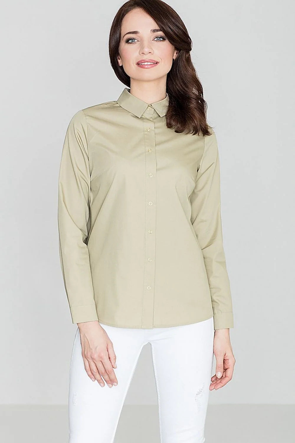 Chemise femme coton polyester beige classique élégante ajustée manches longues pour tenues décontractées quotidiennes