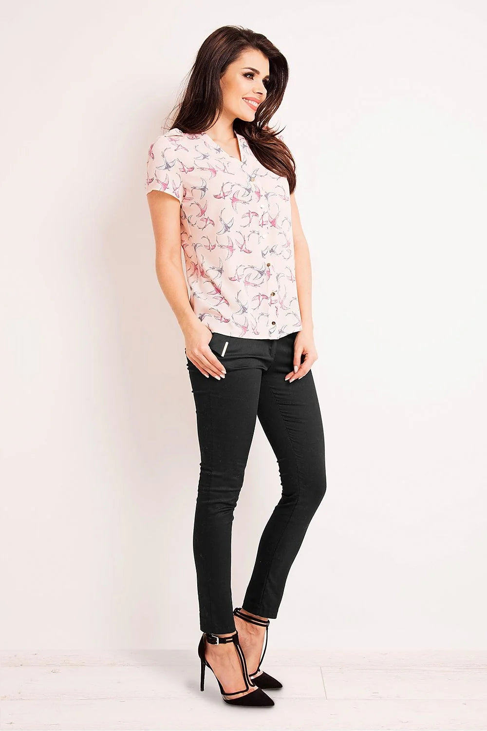 Chemise manche longue coton élégante pour femmes modernes avec style intemporel et confort exceptionnel