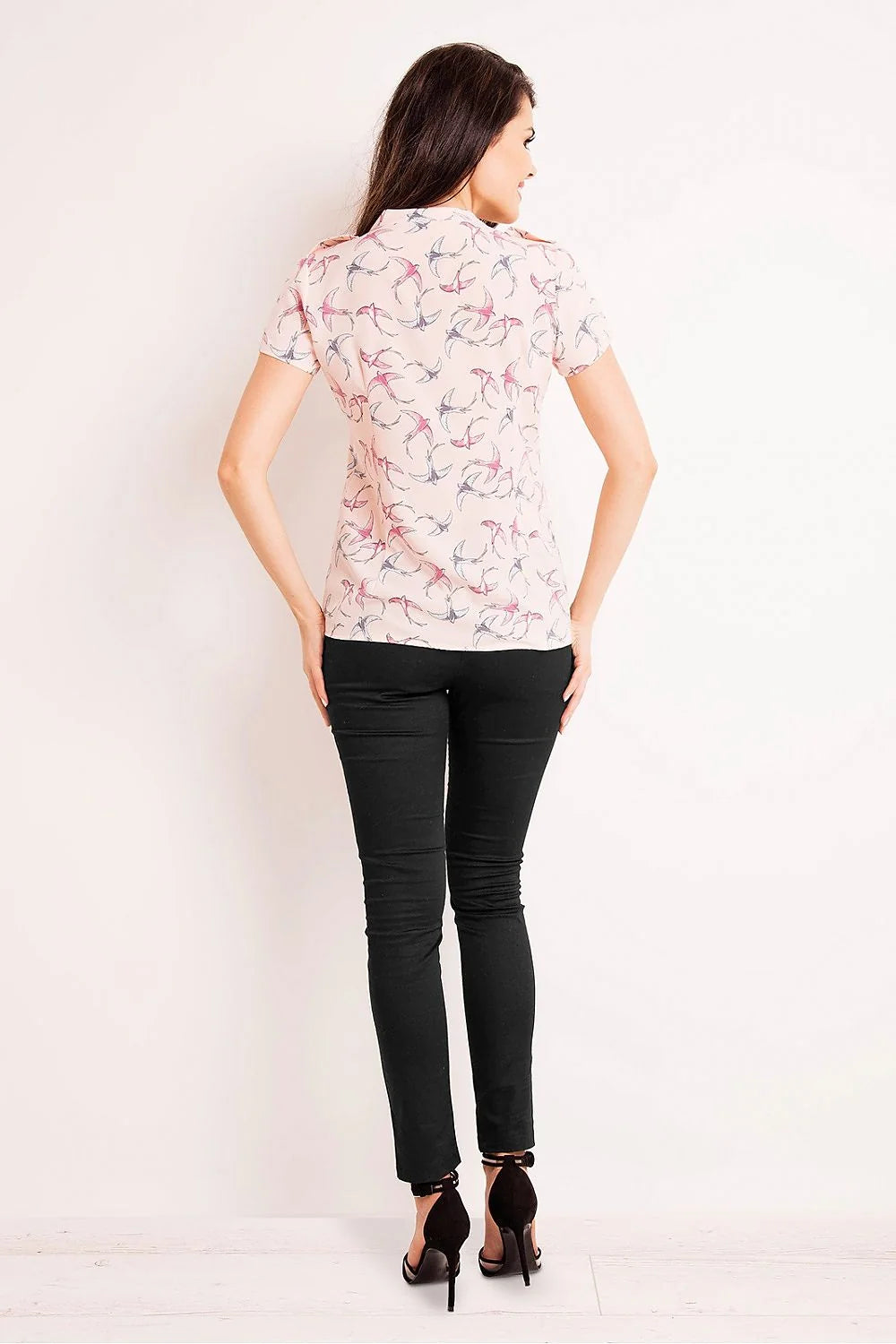 Chemise manche longue coton élégante pour femmes modernes avec style intemporel et confort exceptionnel