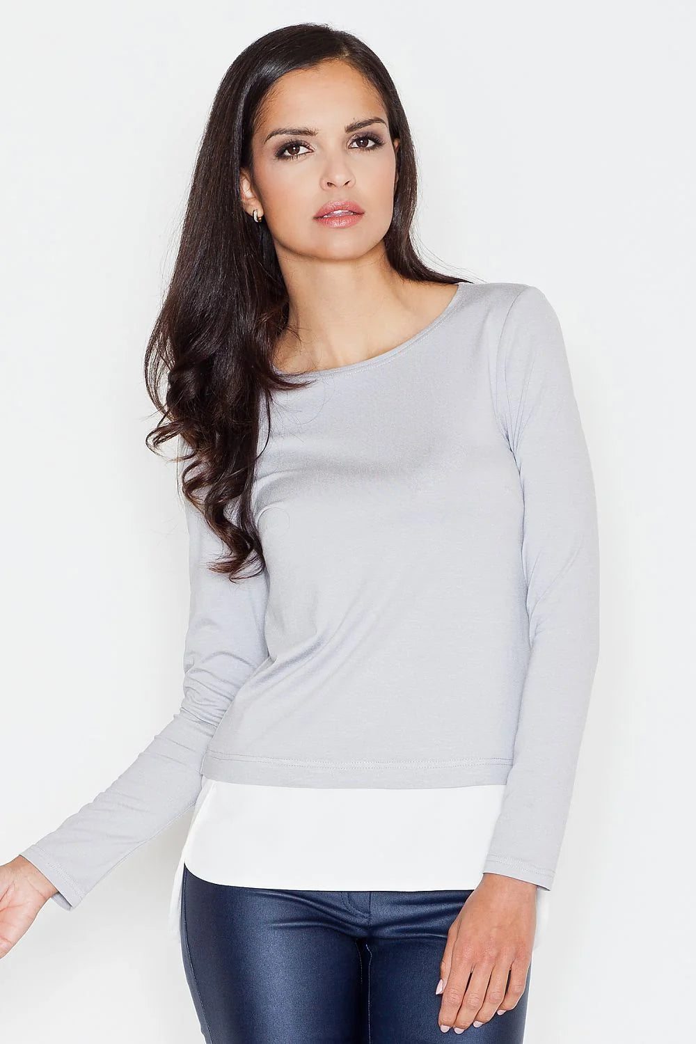 Chemisier en coton élégant et confortable pour femmes modernes au bureau ou en soirée