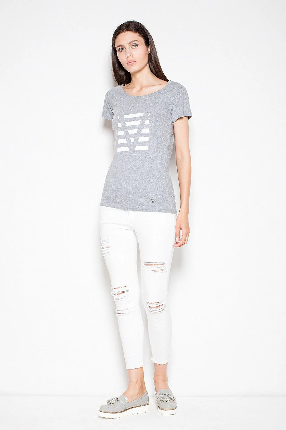 Chemisier en coton élégant et confortable pour femmes modernes, idéal pour toutes les occasions quotidiennes