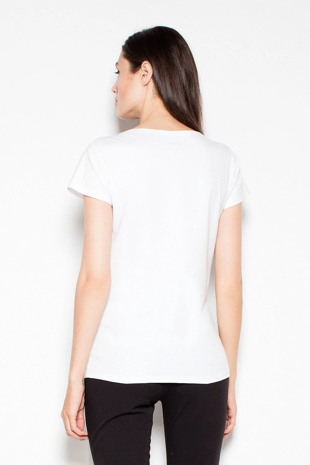 Chemisier en coton élégant et confortable pour femmes modernes, idéal pour toutes les occasions quotidiennes