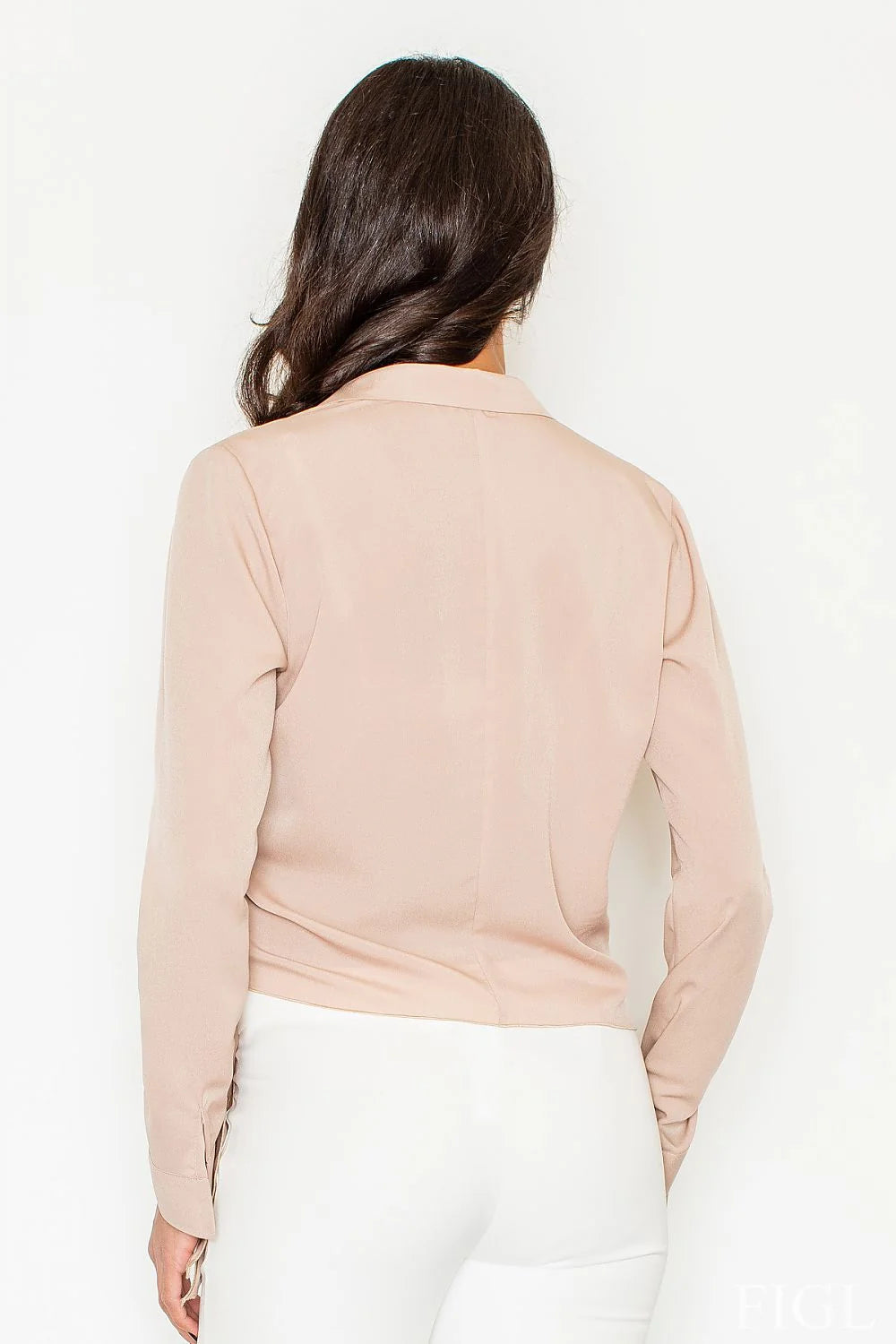 Chemisier en crêpe mince élégant et chic pour sublimer la silhouette en toute occasion