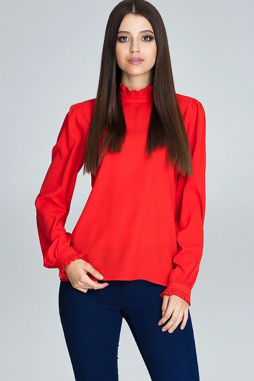 Chemisier en soie moderne manches longues plissées pour femme élégante au style distinctif et chic