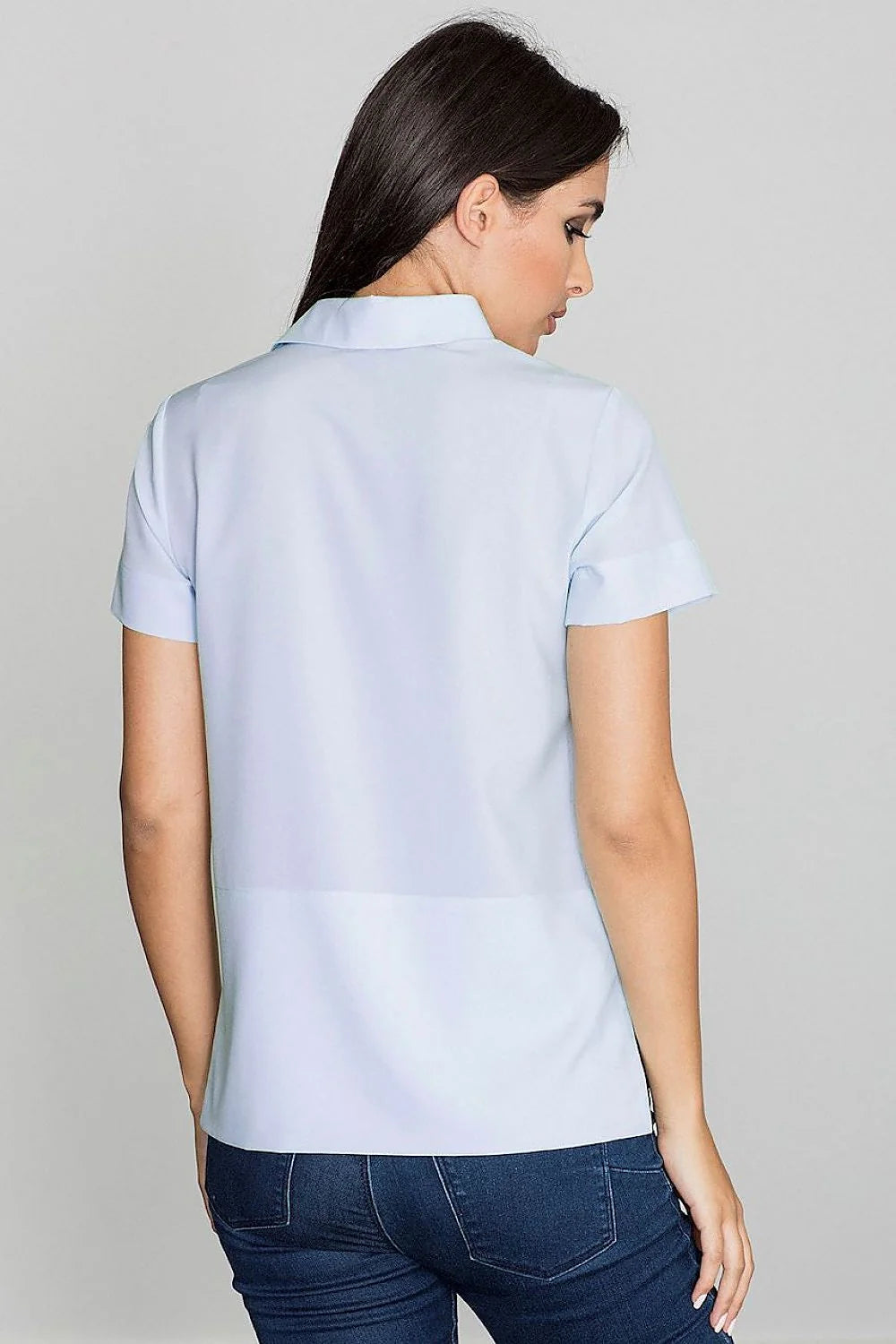 Chemisier femme coton bleu clair classique ajusté boutons devant élégant pour bureau et sorties