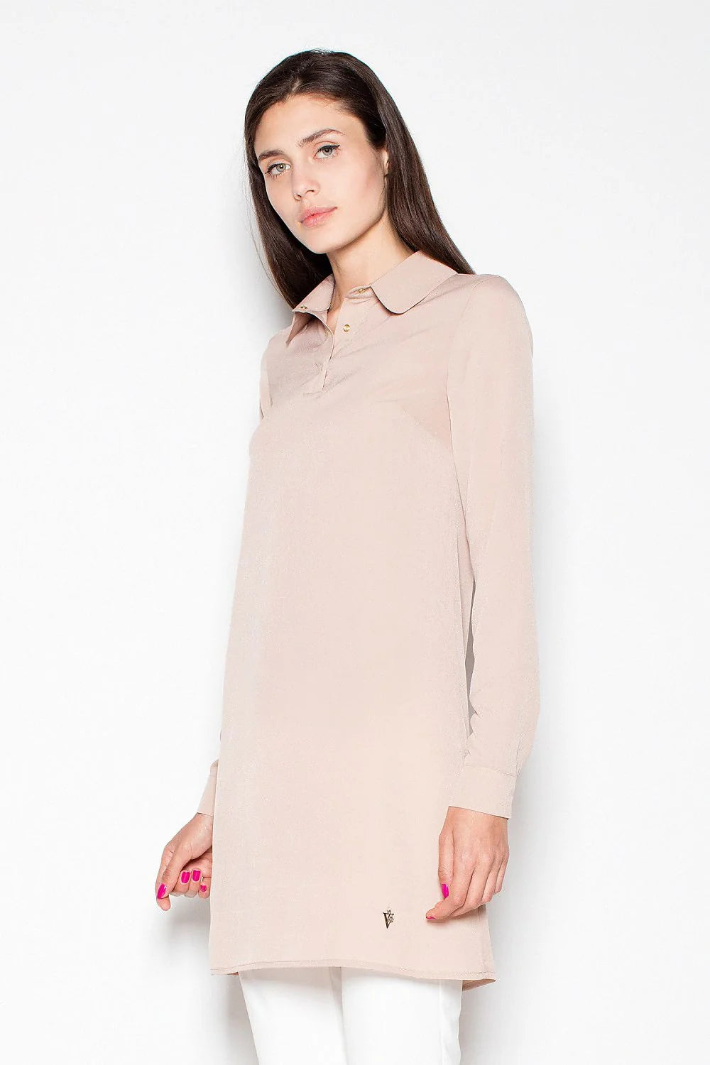Chemisier long coton décontracté classique beige ample col revers manches longues mode femme élégante