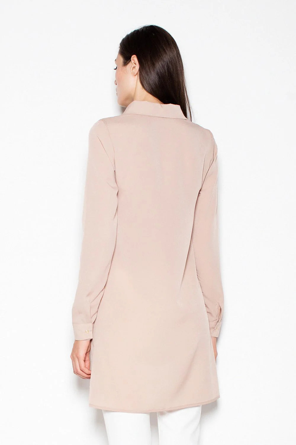 Chemisier long coton décontracté classique beige ample col revers manches longues mode femme élégante