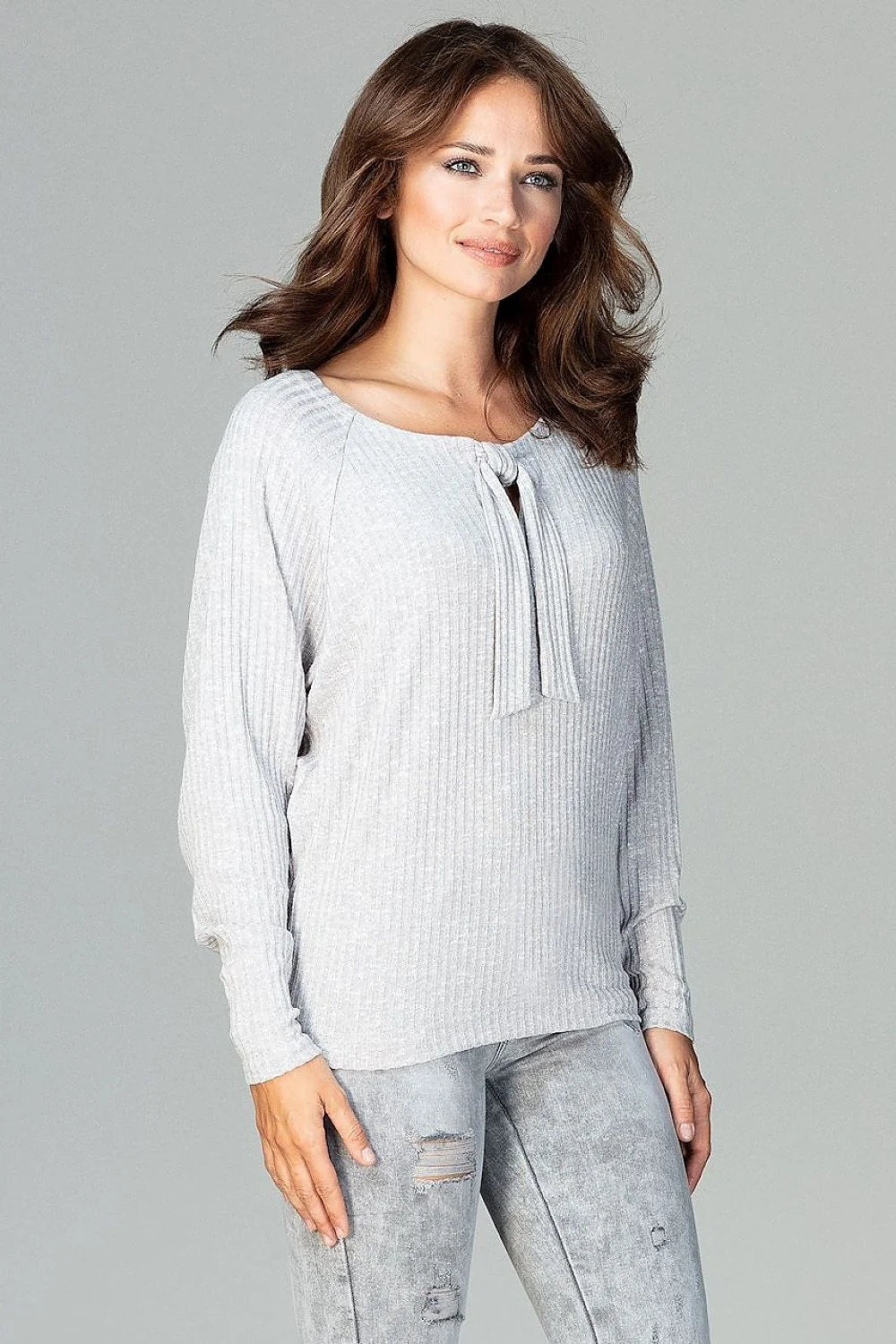 Chemisier tricot fin casual élégant avec nœud style décontracté idéal pour femme moderne au quotidien