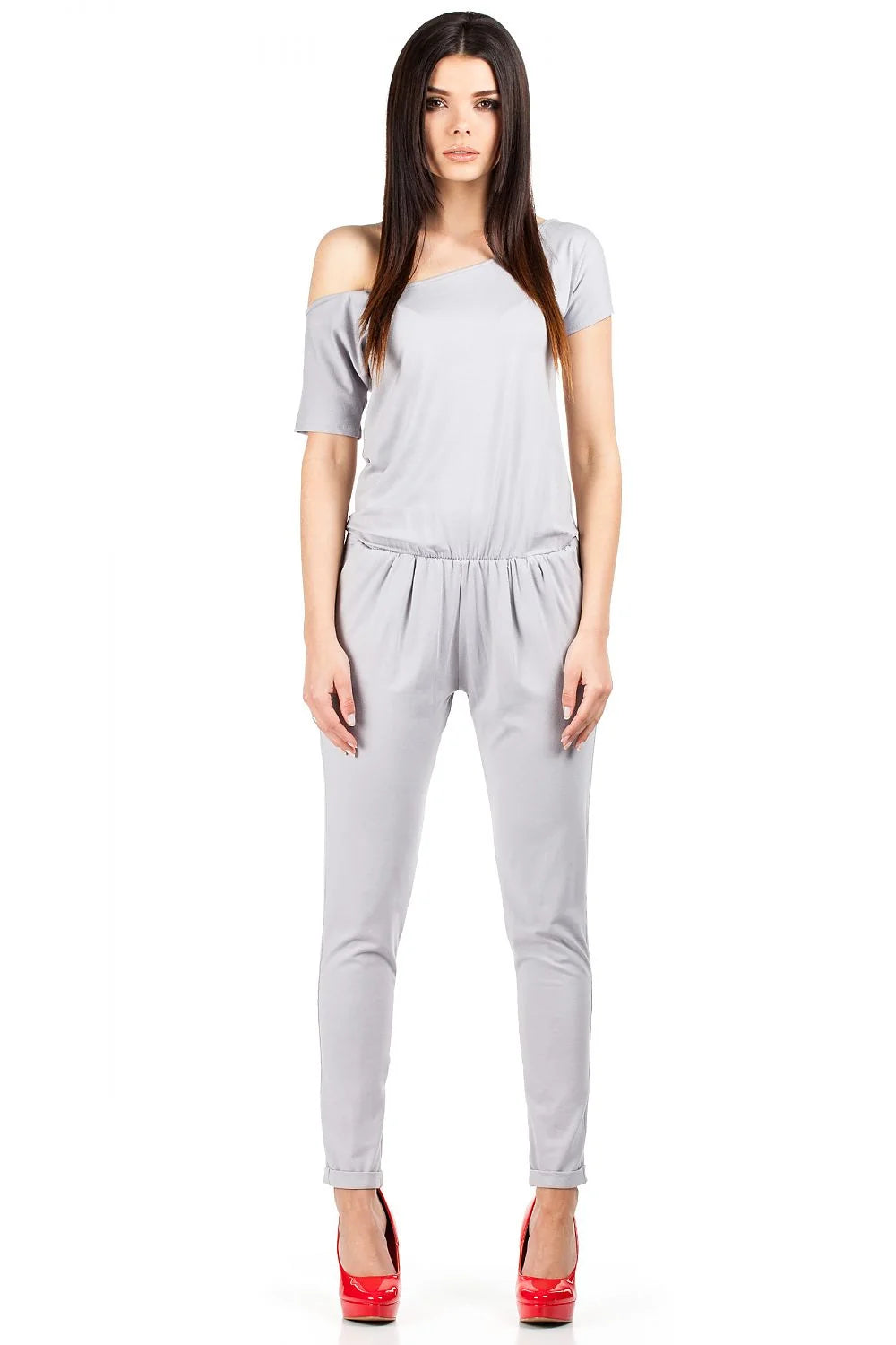 Combinaison coton décontractée gris clair épaules dénudées élégante et confortable pour mode féminine tendance