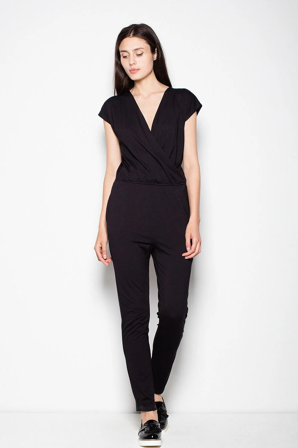Combinaison femme coton gris clair décontractée manches courtes coupe croisée mode confortable féminine chic