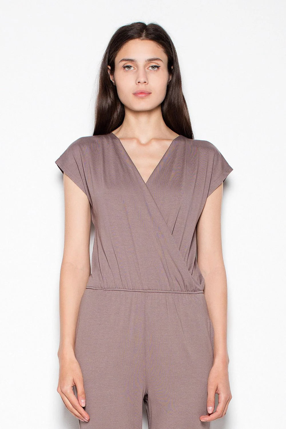 Combinaison femme coton gris clair décontractée manches courtes coupe croisée mode confortable féminine chic
