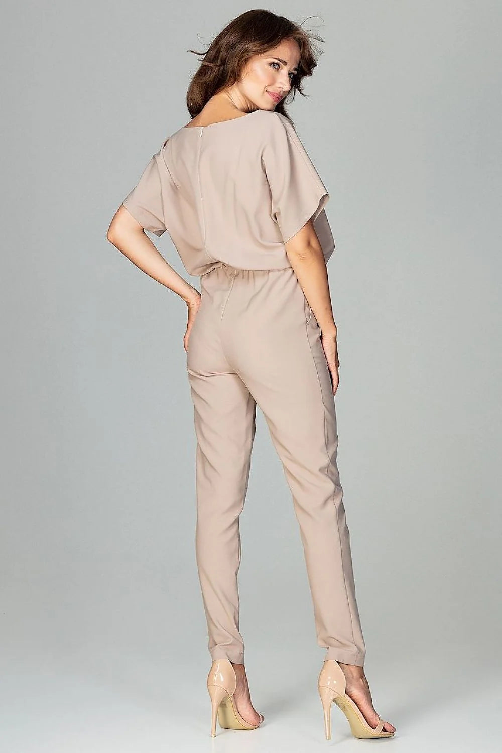 combinaison femme Lenitif vert émeraude fluide manches kimono courtes encolure bateau taille ajustée pantalon fuselé poches obliques fermeture zippée