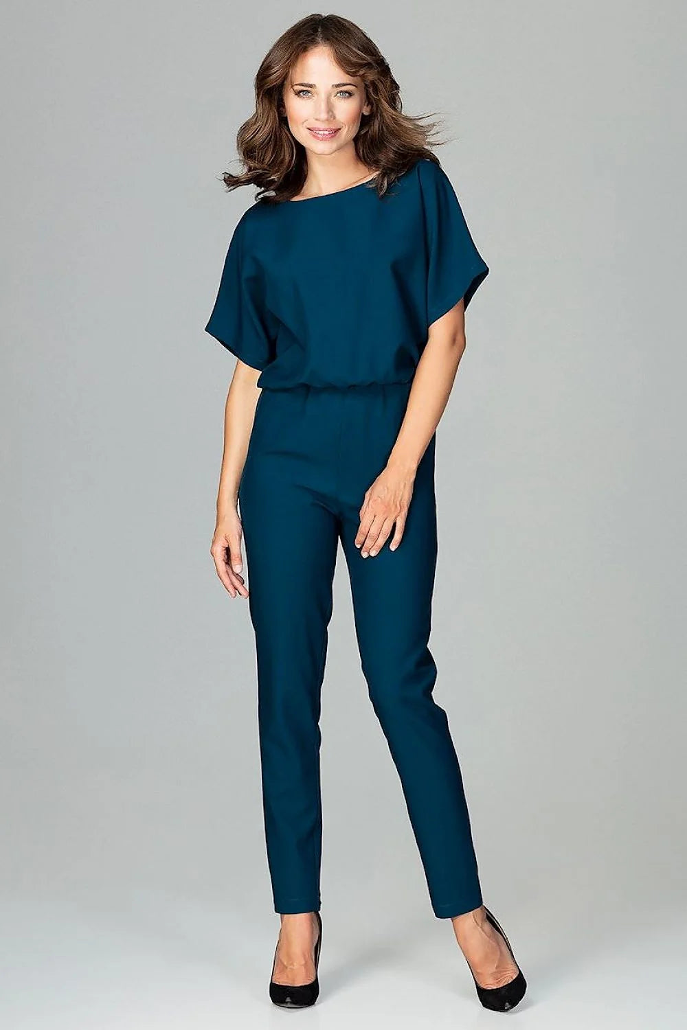 combinaison femme Lenitif vert émeraude fluide manches kimono courtes encolure bateau taille ajustée pantalon fuselé poches obliques fermeture zippée