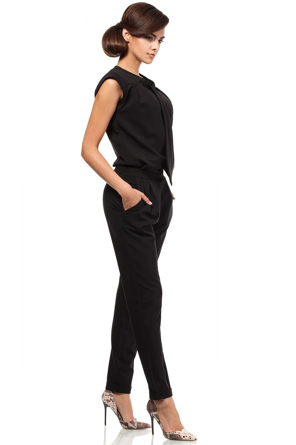 Combinaison pantalon noire élégante en polyester coupe droite cintrée chic pour femme moderne bureaux