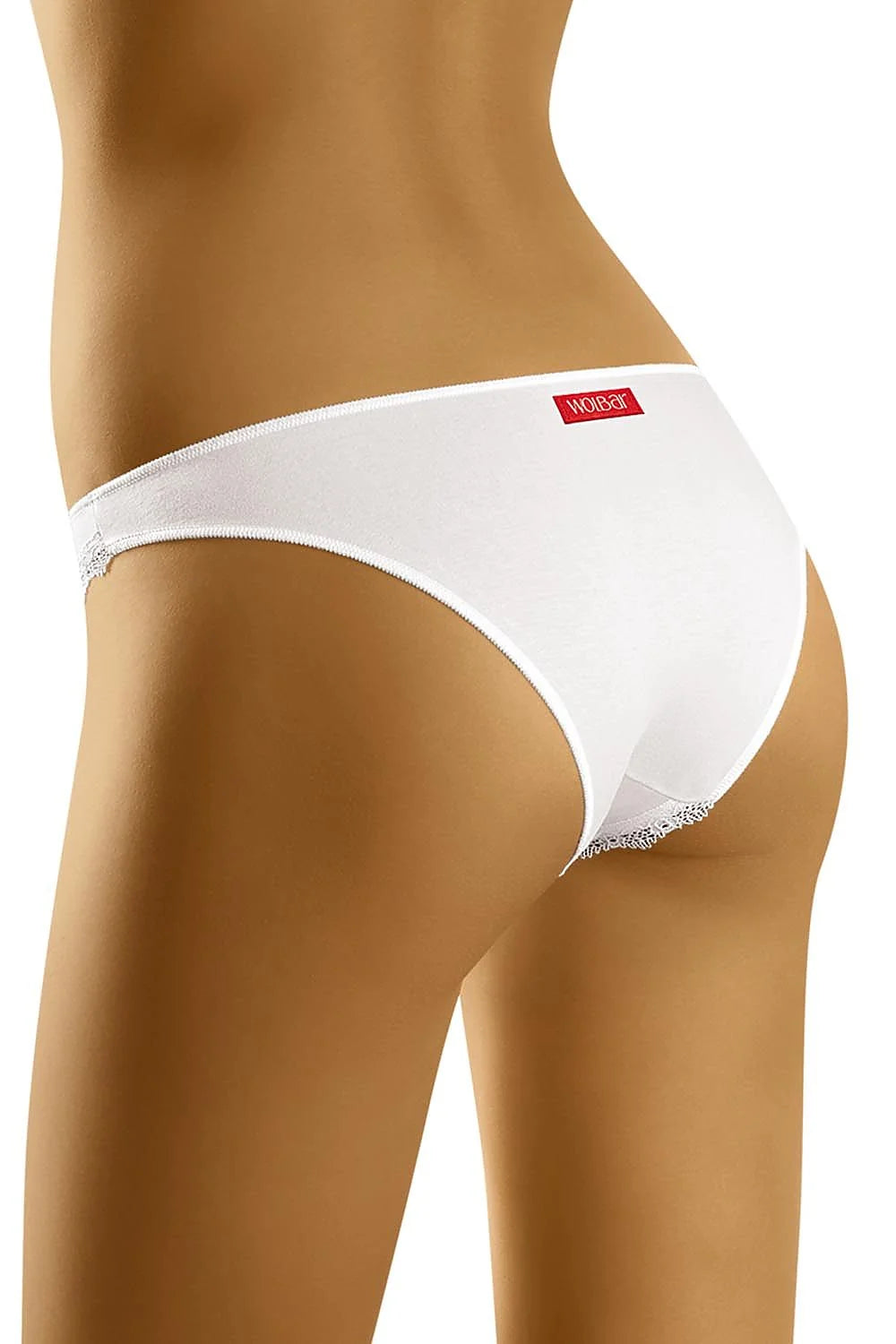 Culotte en coton et dentelle blanche romantique confortable pour femmes recherchant élégance classique et style