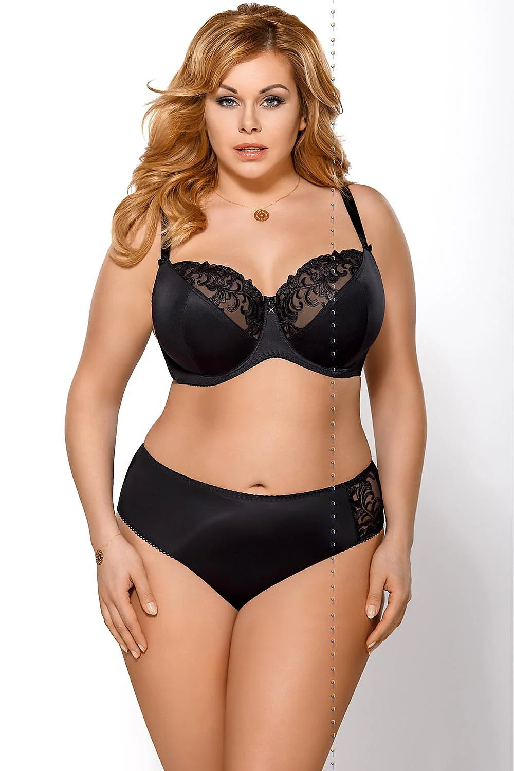 culotte slip taille haute grande noire microfibre satinée couvrante maintien léger ventre dentelle florale côtés élastique doux gousset