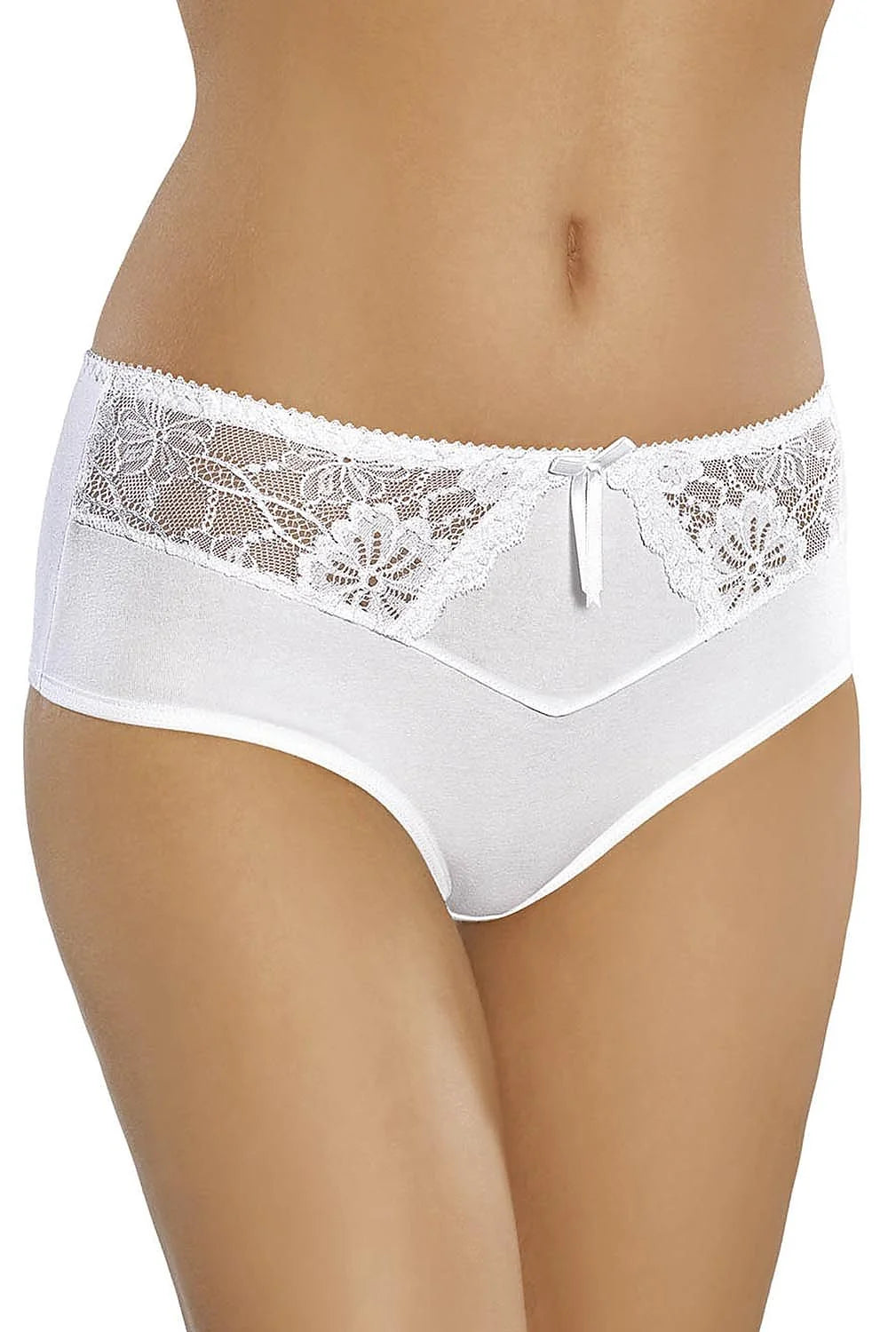 Culottes blanches dentelle romantique taille haute élégantes confortables pour femmes modernes avec détails floraux
