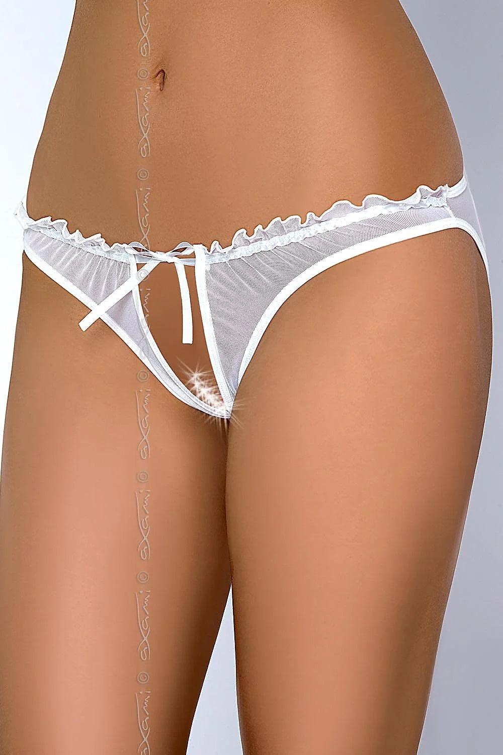 Culottes en dentelle Axami élégantes et sensuelles pour sublimer vos courbes avec raffinement unique