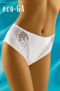 Culottes en dentelle blanche élégante et romantique pour une allure féminine et confortable quotidienne