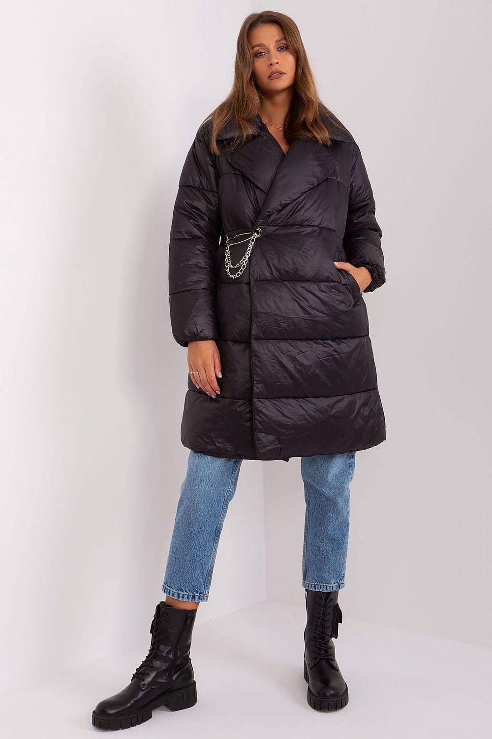  Veste model 187484 Trendy. ING 