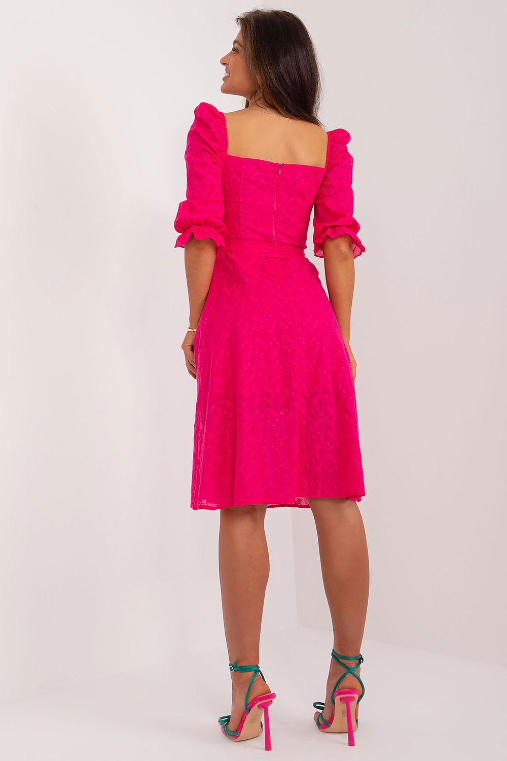  Robe de jour model 195783 Lakerta 