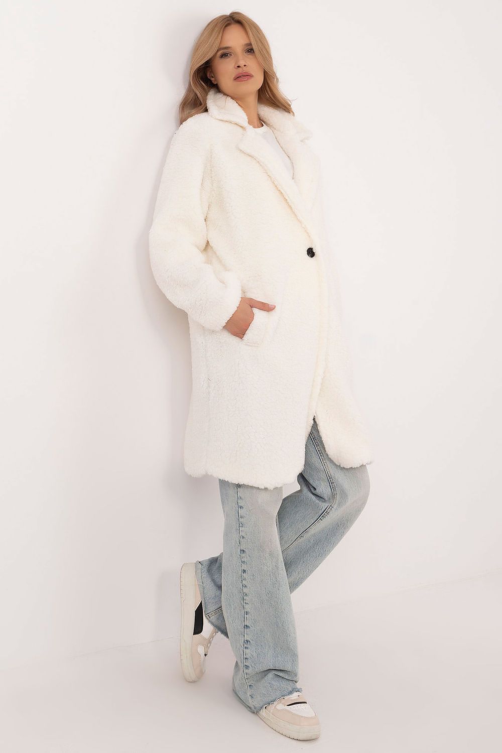  Manteau model 203854 Italy Moda 