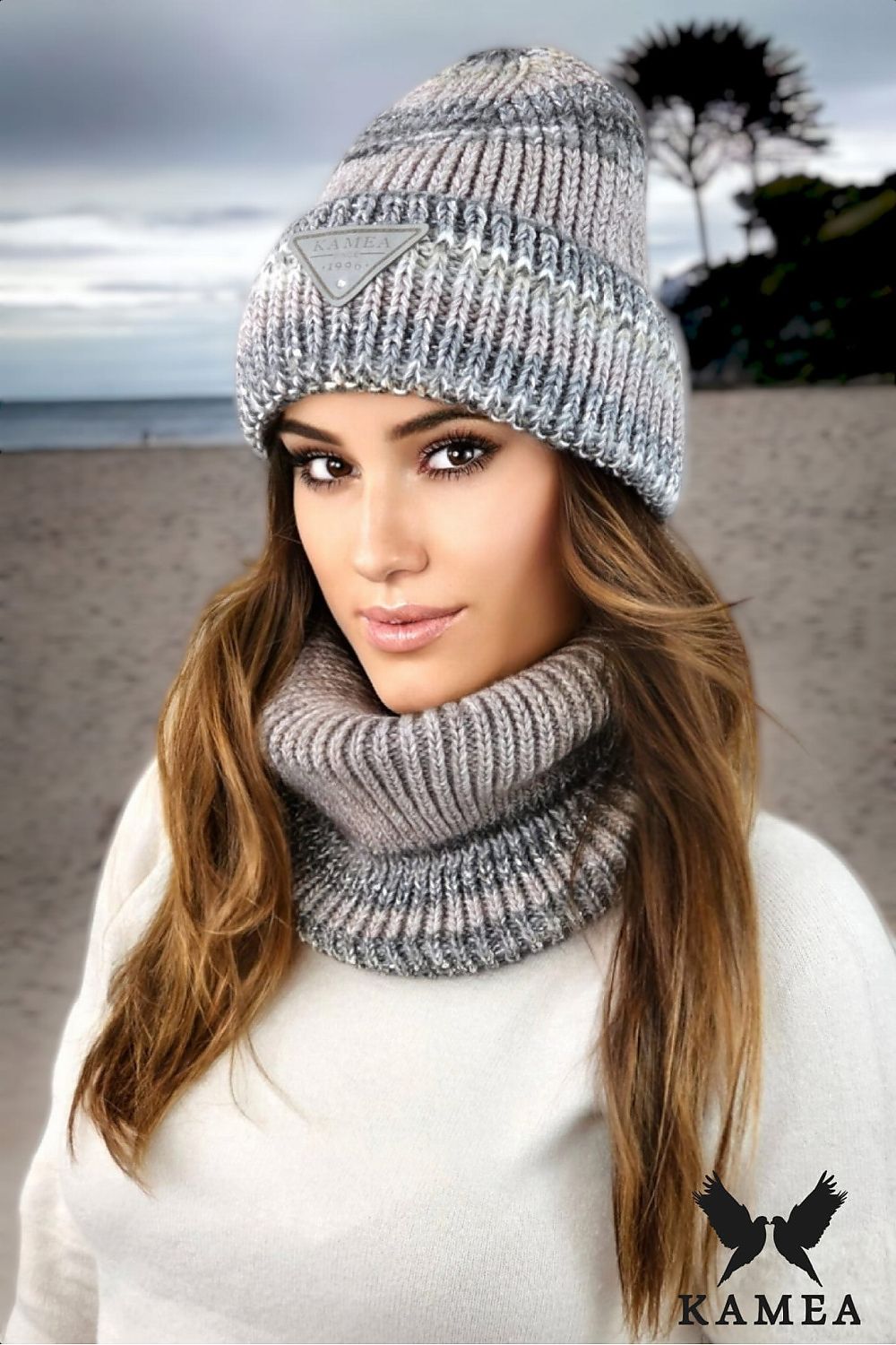  Bonnet model 205359 Kamea 