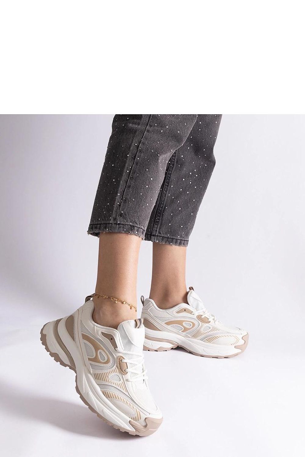  Baskets model 207170 Solea 