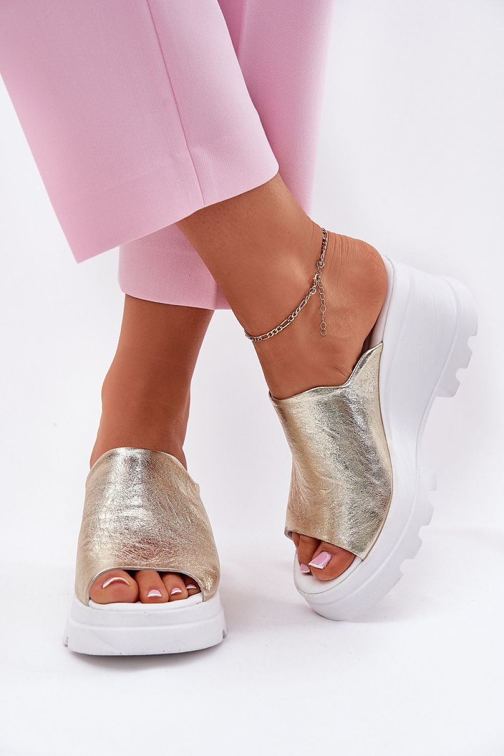  Cothurnes model 213034 Step in style 